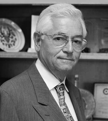 Dr. Arnold Hornfeld